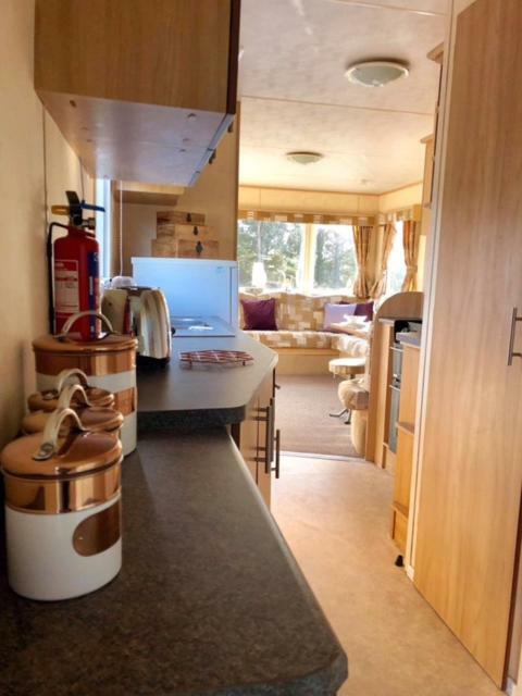 Caravan 50. Nairn Lochloy Holiday Park Exteriér fotografie